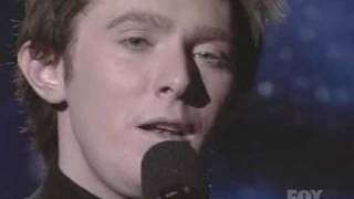 Clay Aiken Performs Solitaire on American Idol 3 [upl. by Egon868]