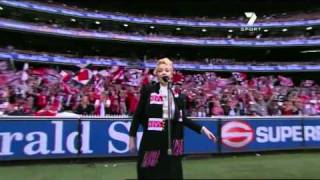 St Kilda theme song  Paris Wells AFL Grand Final 2010 [upl. by Anoi712]