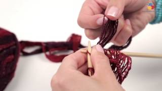 How to knit with Schachenmayr Frilly yarn [upl. by Heyman387]