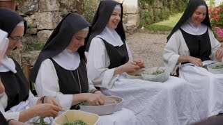 Abbaye De Boulaur  présentation communauté [upl. by Ettegirb]