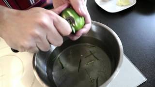 Comment faire une citronnade au citron [upl. by Essirahs]