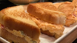 HOW TO MAKE A SIMPLE PIMENTO CHEESE SPREAD [upl. by Dnanidref847]