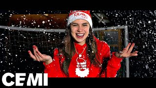 CEMI  Merry Christmas Officiële Videoclip Kerstlied [upl. by Stalder]