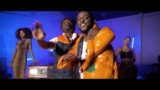 Guy2Bezbar x Chily  Cest normal Clip officiel [upl. by Coney117]