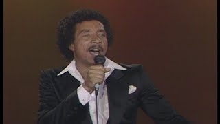 Smokey Robinson  Tears Of A Clown  1981  MDA Telethon [upl. by Nevaj]