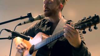 Newton Faulkner  Far to Fall Acoustic [upl. by Petty]