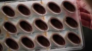 How to mould chocolates [upl. by Anirbus]