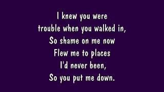 Taylor Swift  I Knew You Were Trouble Lyrics HD [upl. by Pavier]