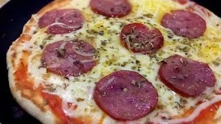 Pizza de Liquidificador na Frigideira Super Fácil [upl. by Garrison923]