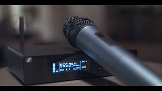 Sennheiser XS Wireless 2 XW2835 vs XSW835  Microphone Demo amp Comparison [upl. by Nnasor661]