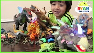 DINOSAURS TOYS COLLECTION FOR KIDS JURASSIC WORLD DINOSAURS T REX battle Family Fun Playtime [upl. by Ferrell]